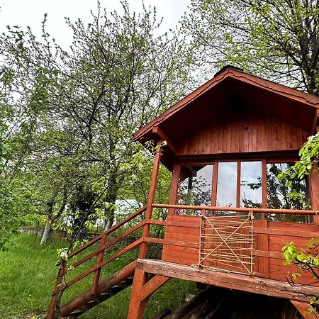 Nahorevo Getaway - Fairytale On The Hill Szarajevó