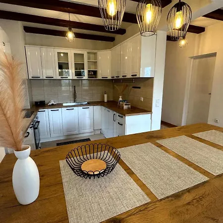 Nahorevo Getaway - Fairytale On The Hill * Szarajevó